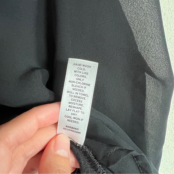 Valette Black V-Neck Top - Picture 6 of 7